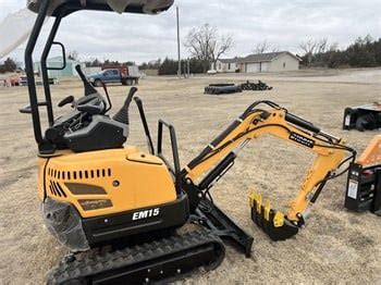 mini excavator for sale kansas|Mini (up to 12,000 lbs) Excavators For Sale in KANSAS CITY, .